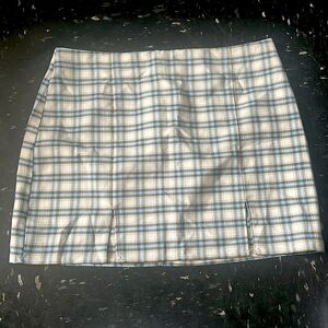 White and blue plaid skirt